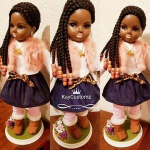 Meet your Posher, Monique